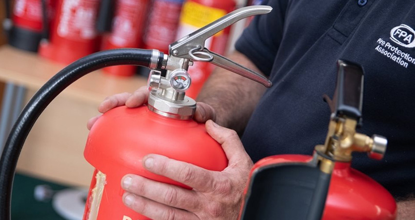 شرایط نگه داری کپسول آتش نشانی